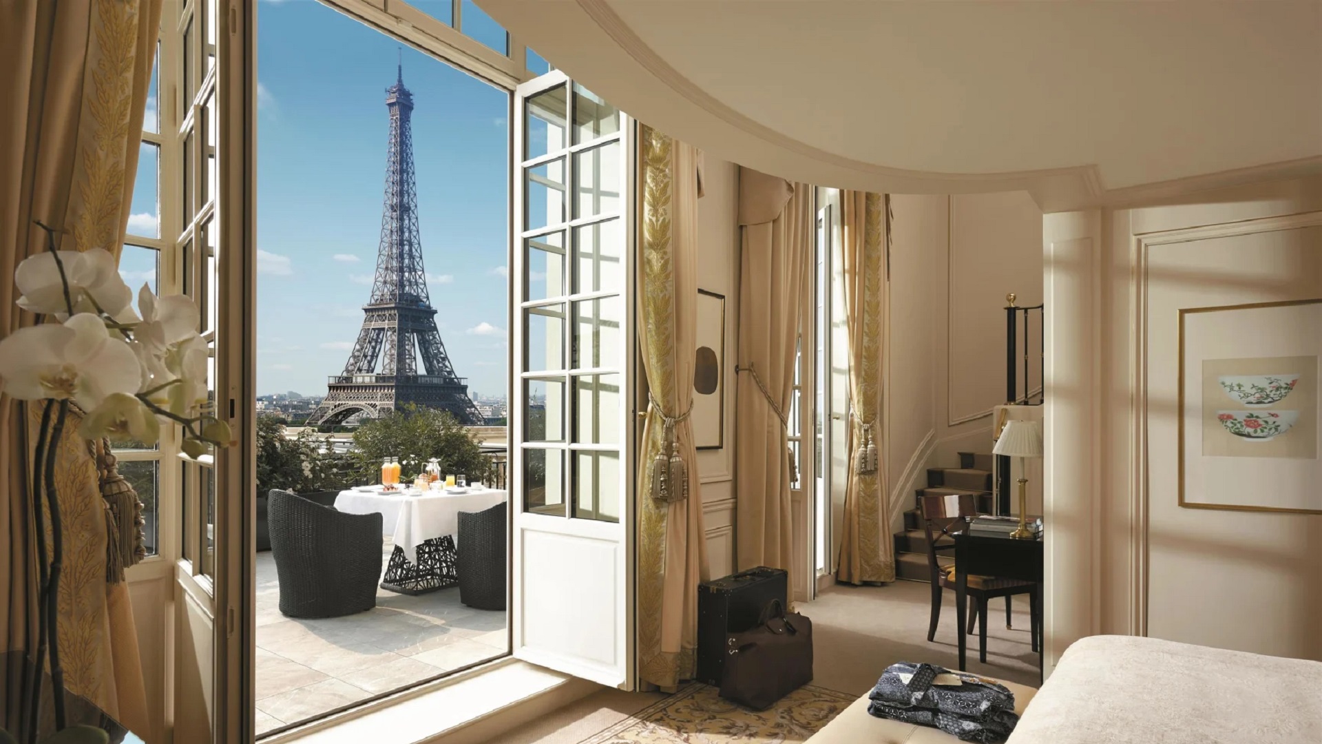 Lujo clásico en Hotel Shangri-La Paris