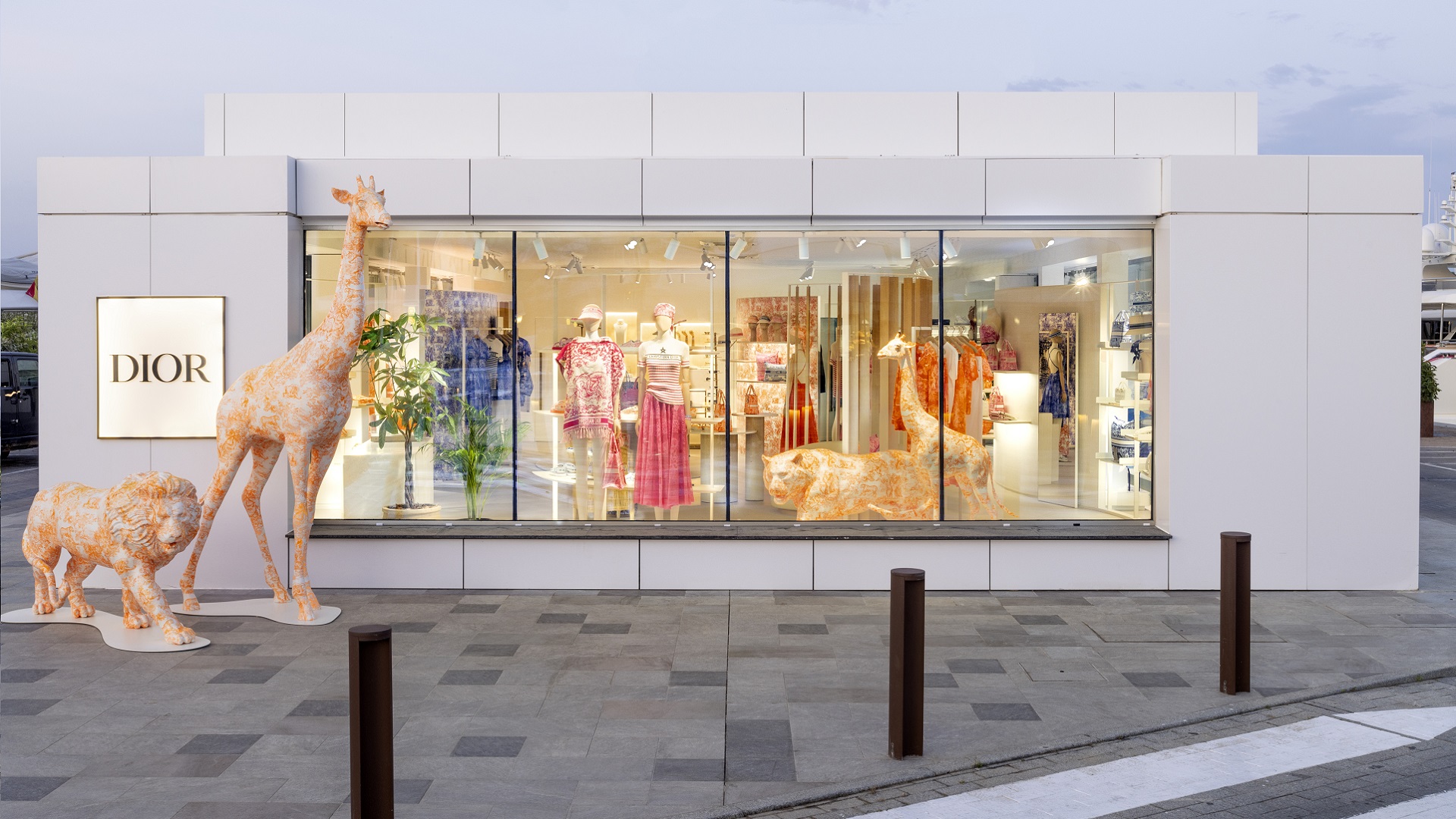Dior vuelve a Ibiza con su pop up store