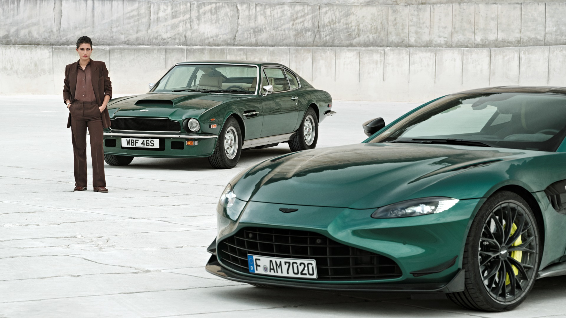 Nuevo Laureato Green Ceramic Edición Aston Martin de Girard-Perregaux
