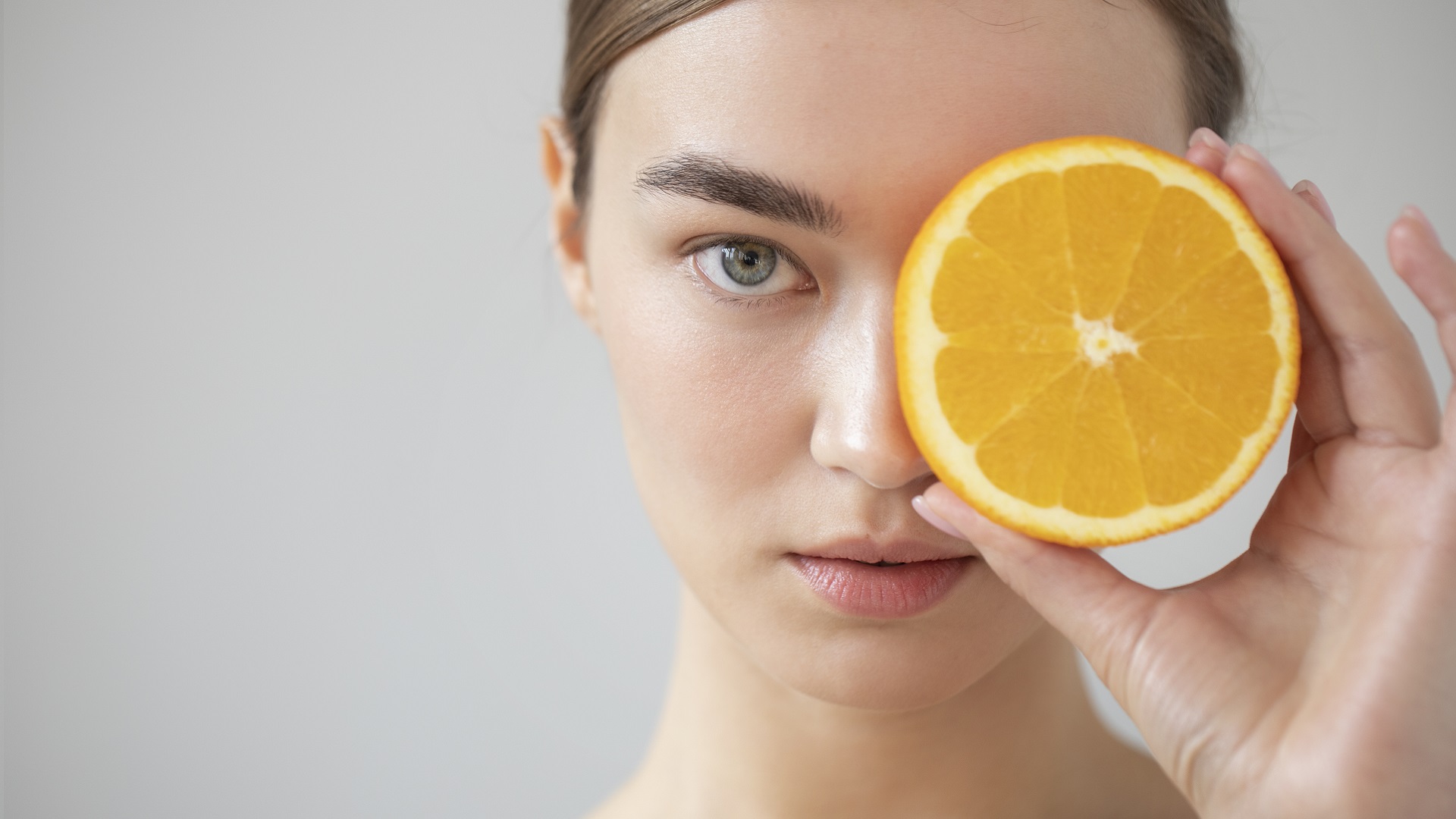Descubre todo lo que la vitamina C puede hacer por tu piel